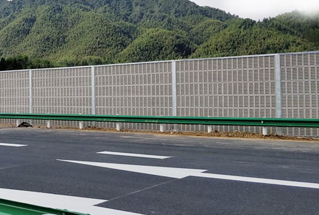 <a href=http://www.wbpi.cn/news_article.html?news_id=128>聲屏障</a>